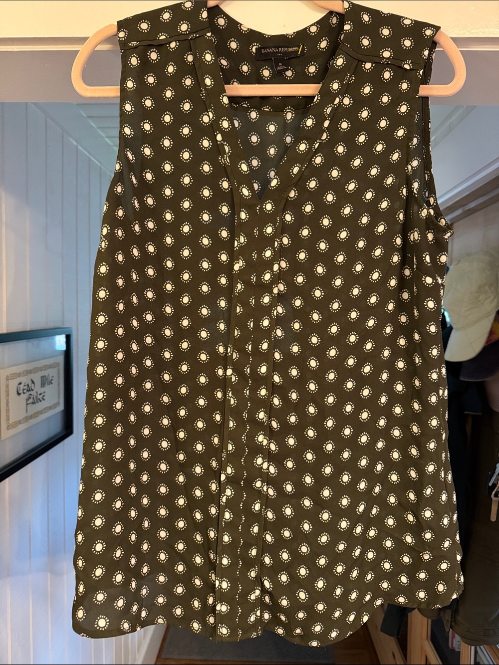 Banana Republic Black Sleeveless V-Neck Daisy Dot Camisole